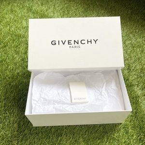 GIVENCHY SHOE BOX